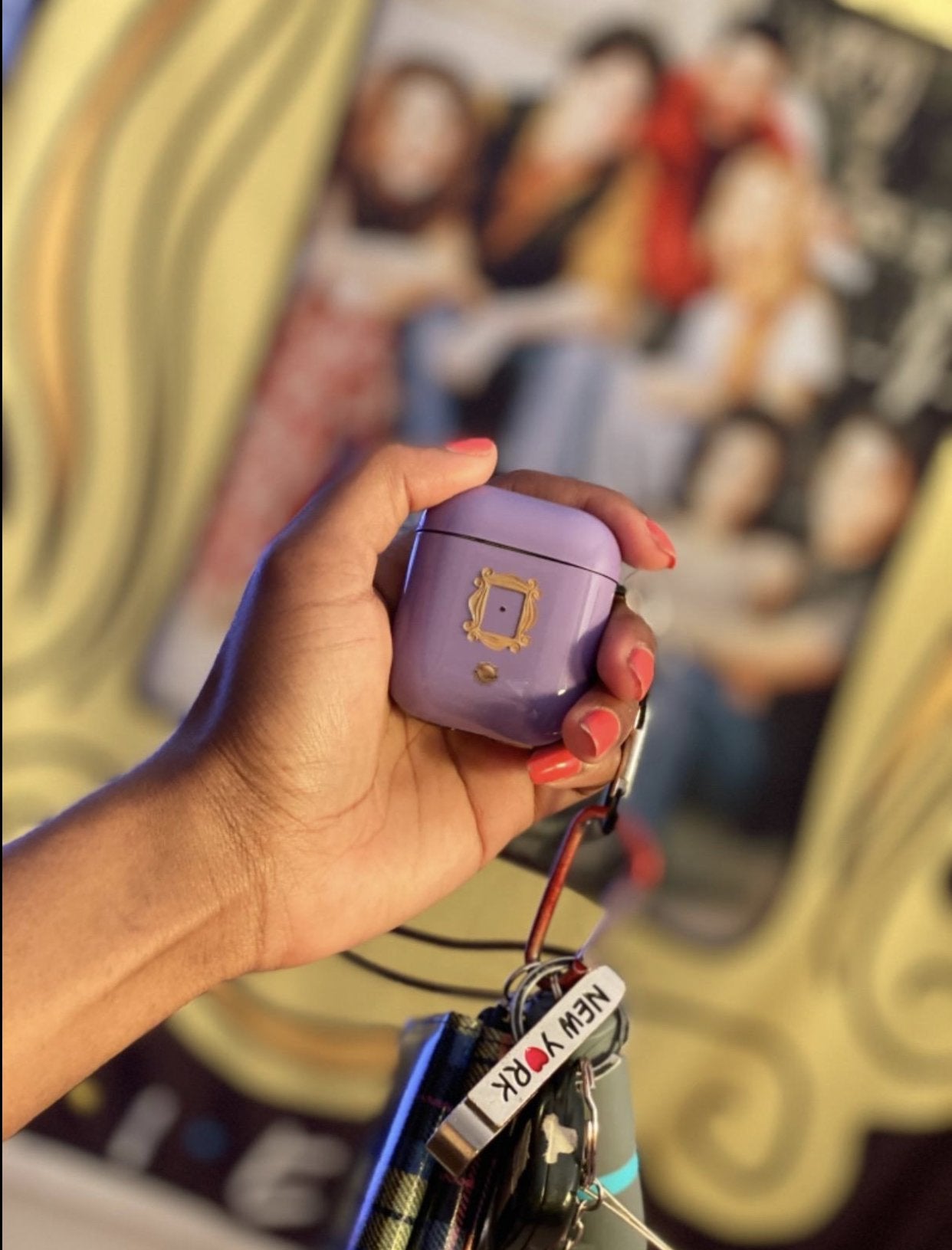 Friends Purple Door Gold Apple AirPods Pro / Pro 2 Case